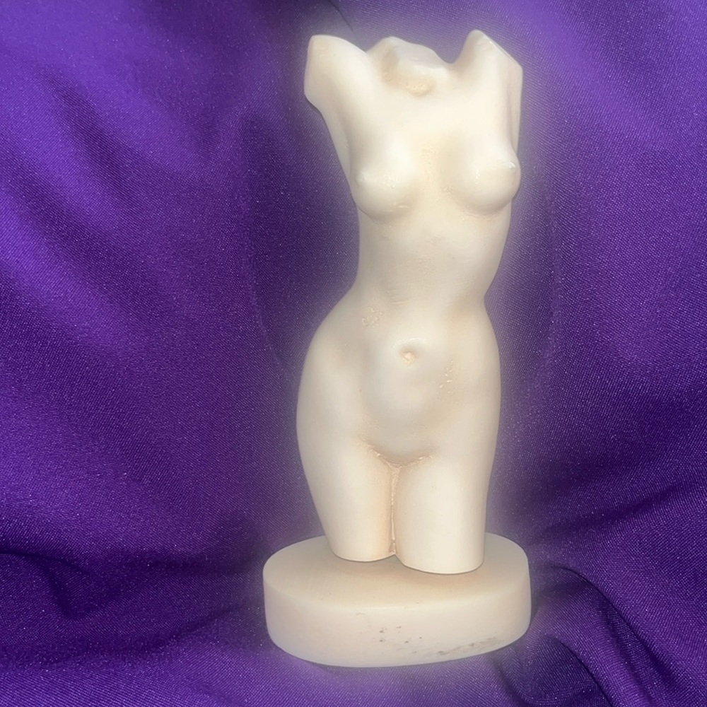 Female Body Form